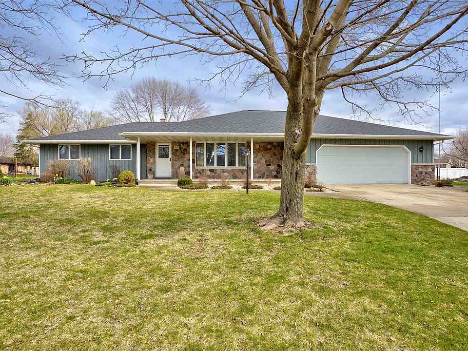 1st image of 1111 Park Village Dr