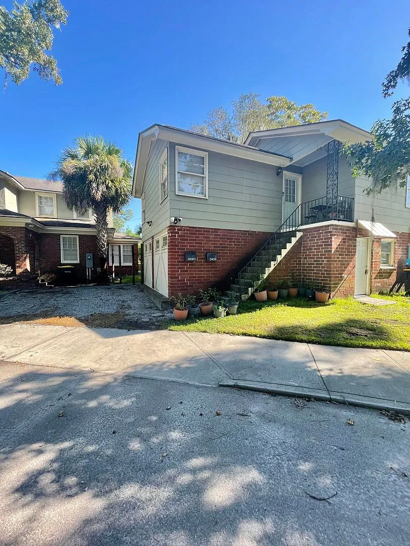 2408 Atlantic Ave — Photo 2