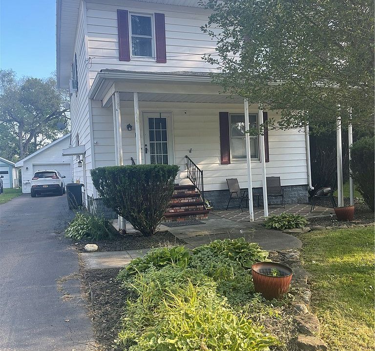 1st image of 50 Brooklyn St