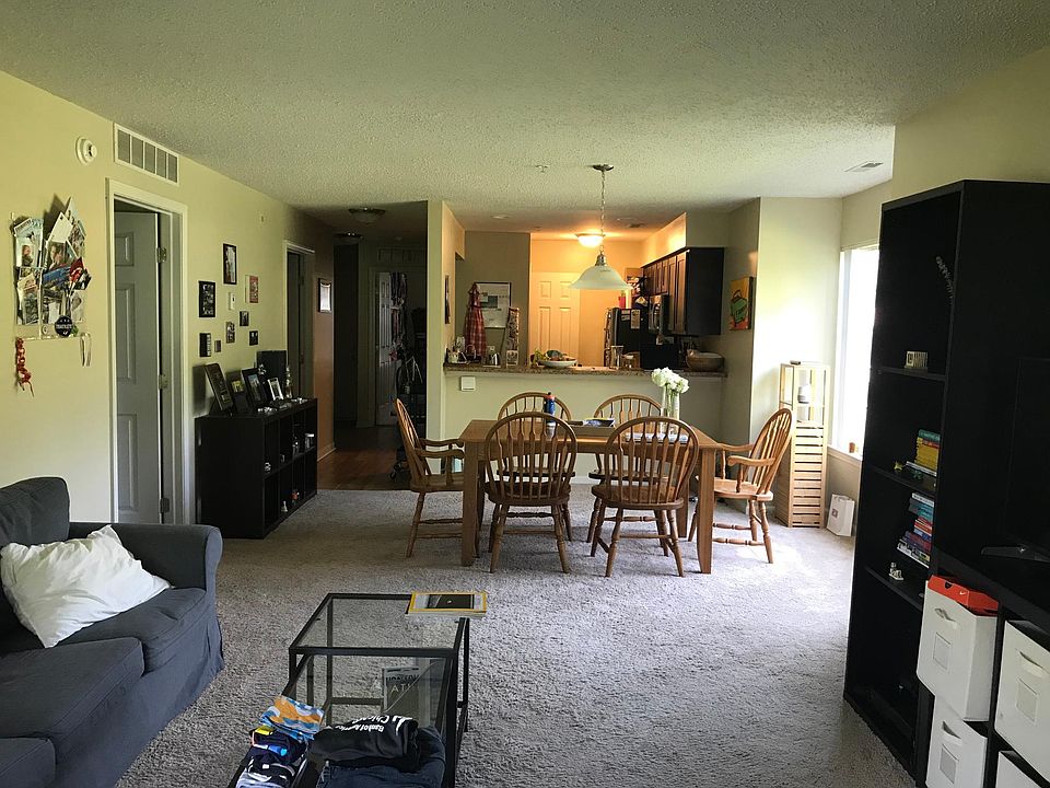 Open space! All furniture in photo also for sale