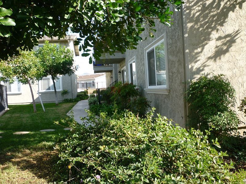 1st image of 1490 Naranca Ave Unit 12