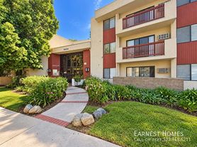 20234 Cantara St, Winnetka, CA