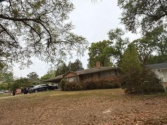 3rd image of 1710 Oriole Rd