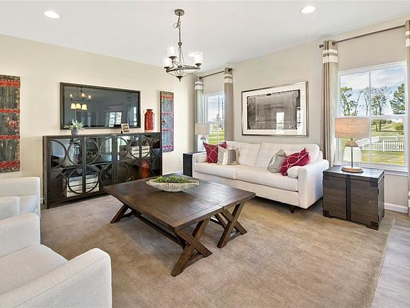 4th image of 130 Merryvale Dr