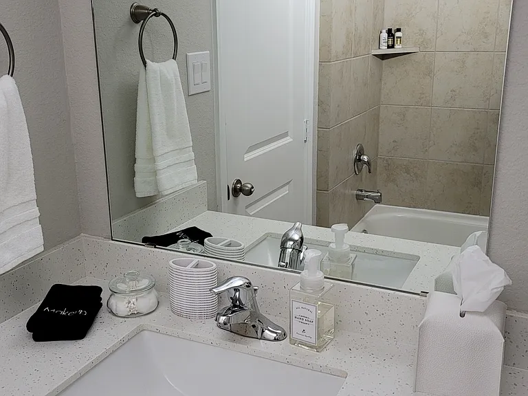 710 Lee Ave — Photo 26