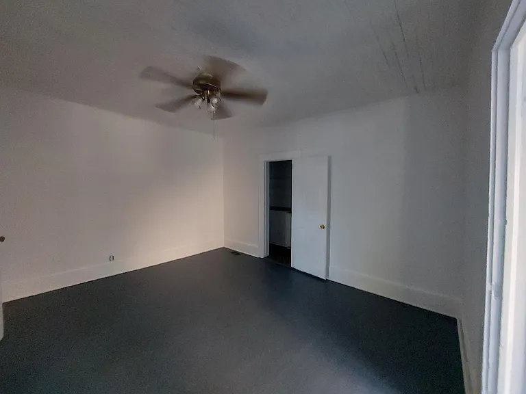 547 Atlanta Ave SE #2 — Photo 4