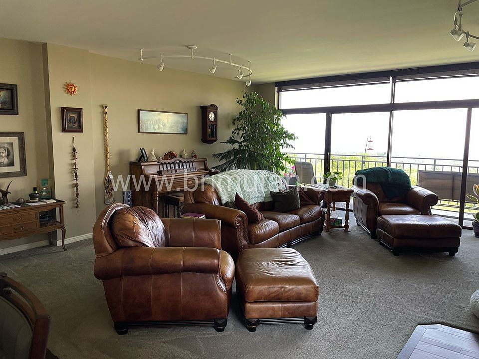 1st image of 940 S Donner Way APT 290