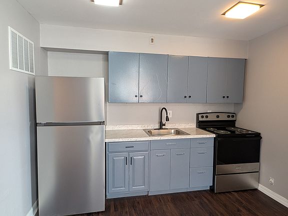 5th image of 110 Cromwell Pl #11472689