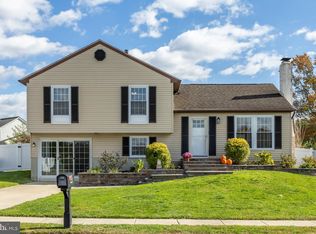 412 Aberdeen Rd, Williamstown, NJ 08094