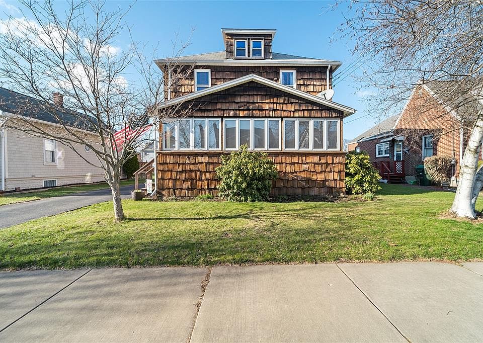1st image of 15 Kirkwood Ave