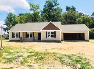 101 Caroline Ln, Goldsboro, NC 27534
