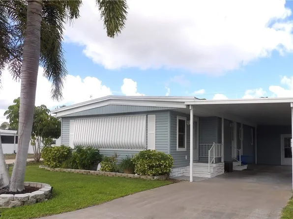 242 Shrub Ln N, North Fort Myers, FL 33917