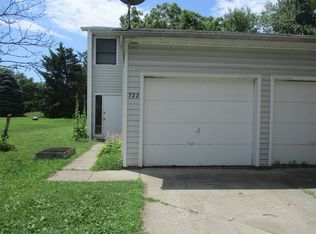 722 Crystal St, Ames, IA 50010