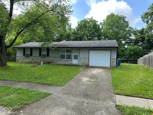 4405 Phoenix Dr, Indianapolis, IN 46241