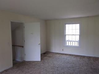 3rd image of 108 Gilbert Dr