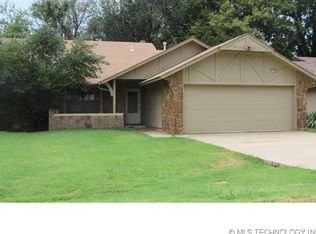 5526 S Quincy Ave, Tulsa, OK 74105