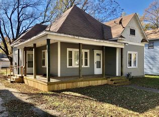 2618 Clark Ave, Parsons, KS 67357