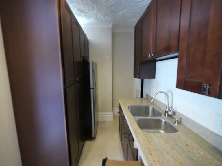 231 W Steuben St #2 — Photo 18
