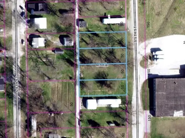 531 S 5th St, Mitchell, IN 47446