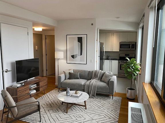 2nd image of 307 Atlantic Ave APT 8C