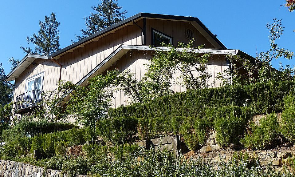2nd image of 444 Kortum Canyon Rd