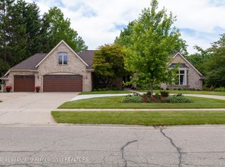 504 W Spring Meadows Ln, Dewitt, MI 48820