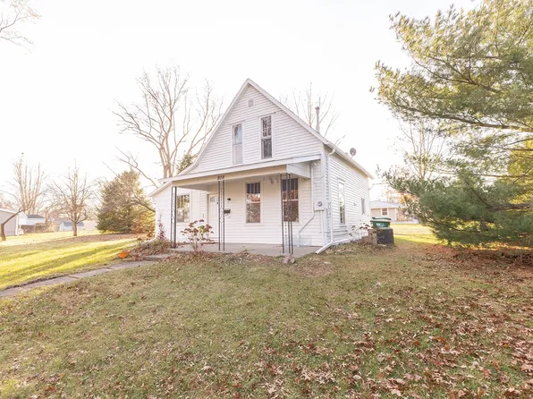 808 S 5th Ave, Winterset, IA 50273
