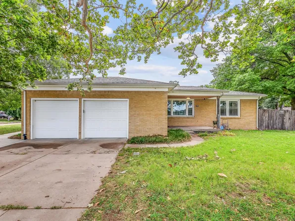 1006 N Dougherty Ave, Wichita, KS 67212