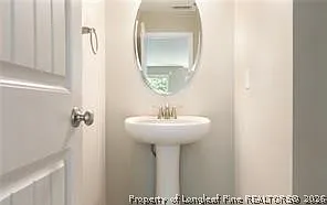 377 Roanoke Dr — Photo 9