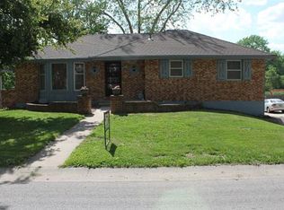 3408 S Grand Ave, Independence, MO 64055