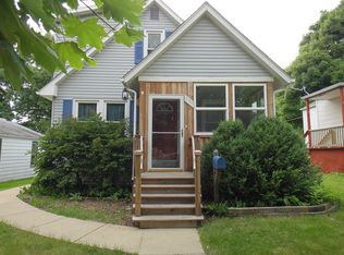 849 Ellwood Ave, Dekalb, IL 60115