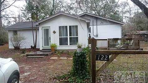 1st image of 122 Crestwood Dr