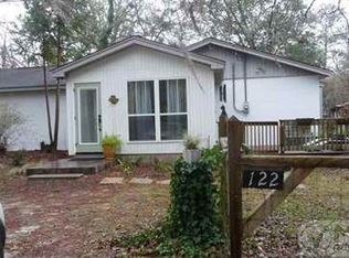 122 Crestwood Dr, Crawfordville, FL 32327