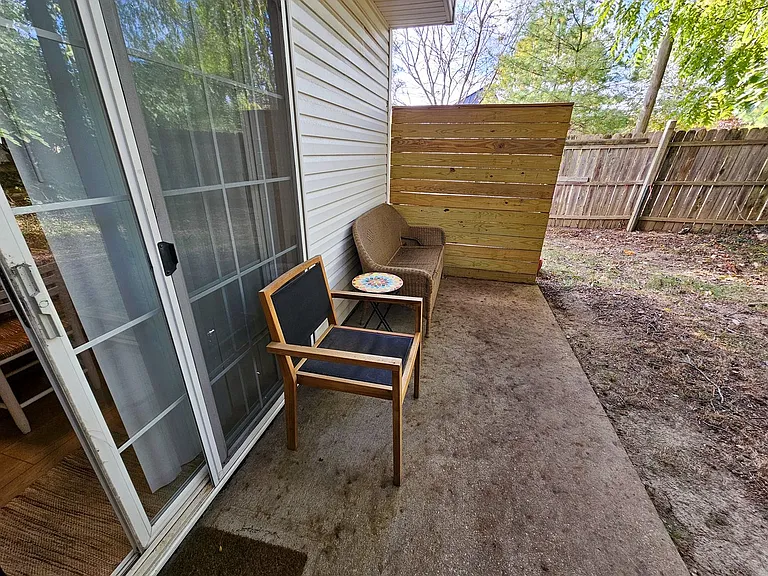 1496 N Kinser Pike — Photo 36