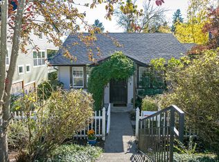 3642 SW Hume St, Portland, OR 97219