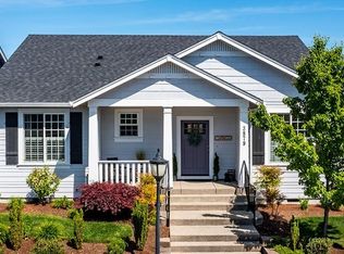 3879 Creek Mont Dr, Medford, OR