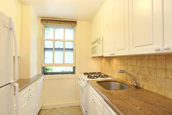 Sold by Corcoran | media 4