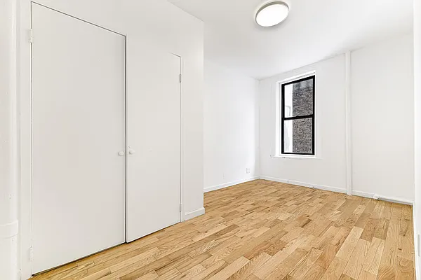 Rented by REAL New York | media 14