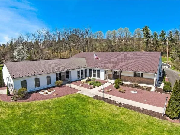 65 E Lizard Creek Rd, Lehighton, PA 18235