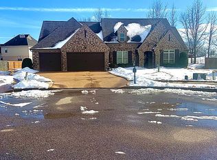 75 Bentgrass Cv, Oakland, TN 38060