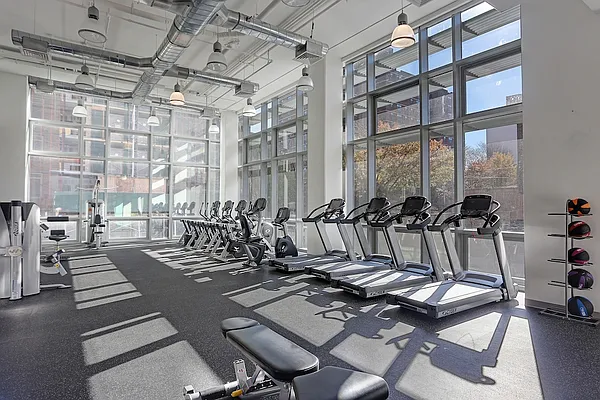 Rented by Red Apple Group | media 8