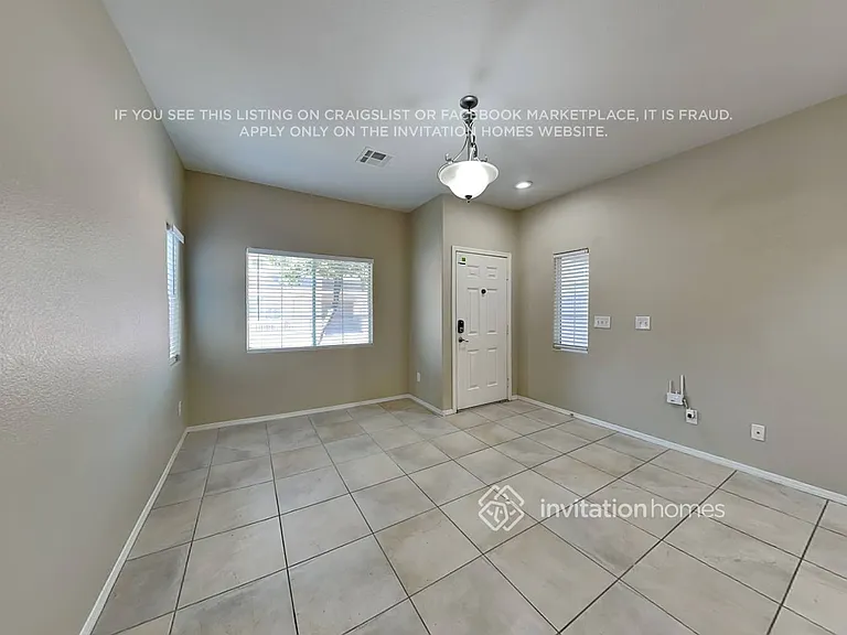 10513 Sun Palace Ct — Photo 4