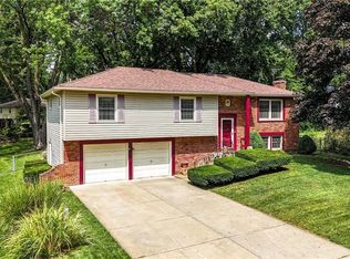 4914 Garnett St, Shawnee, KS 66203