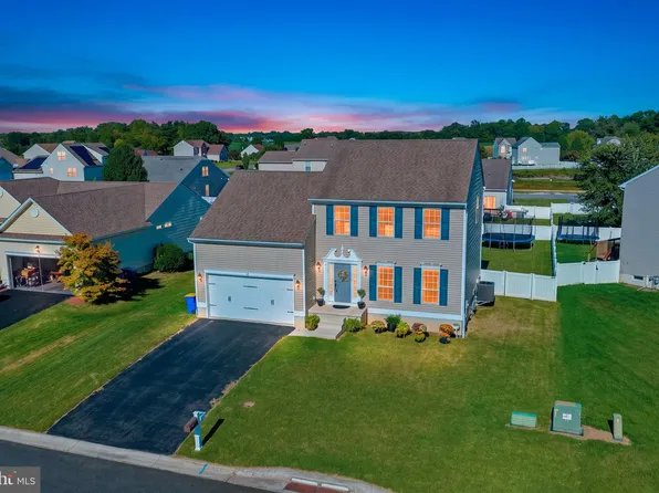 18 Stonebridge Dr, Felton, DE 19943