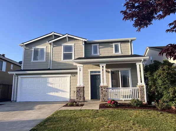886 Moro Dr, Gilroy, CA 95020