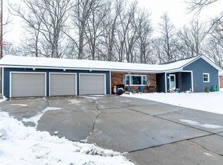 1105 Richard Rd, Kendallville, IN 46755