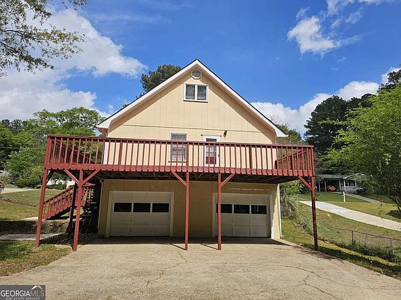 2nd image of 846 Idlewood Rd