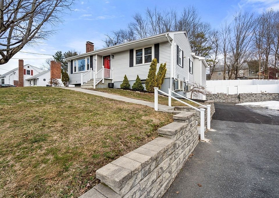 1st image of 38 Irving Dr