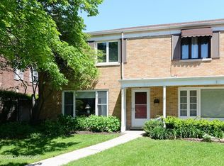 3029 Central St, Evanston, IL 60201