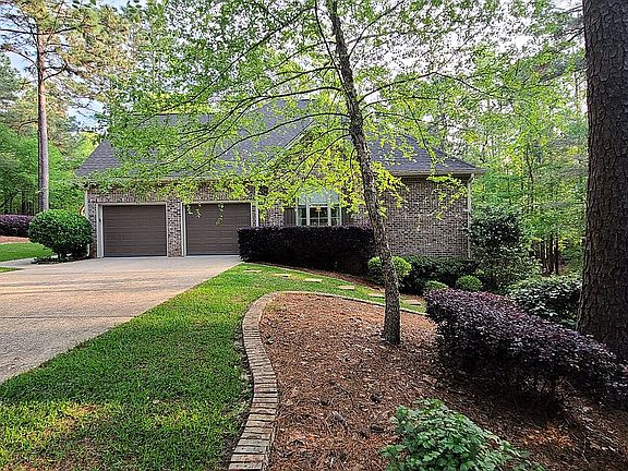 5th image of 66 Longwood Dr